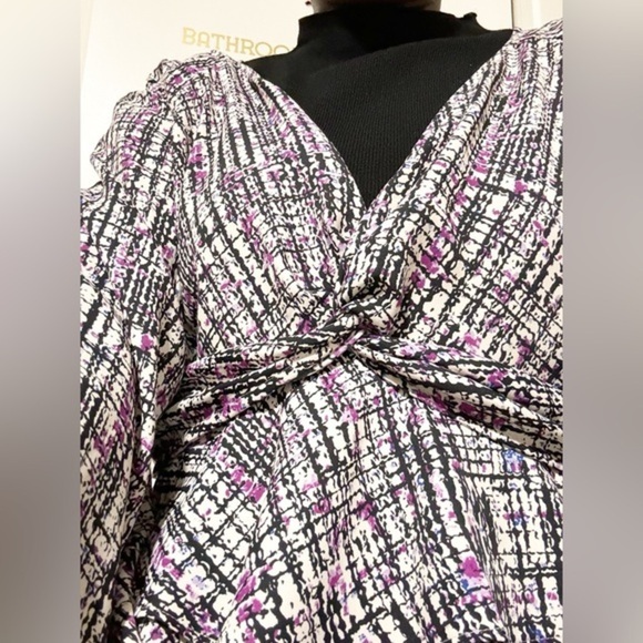 Express blouse with a raffle in the bottom part elegant top, for evening date - Picture 5 of 6